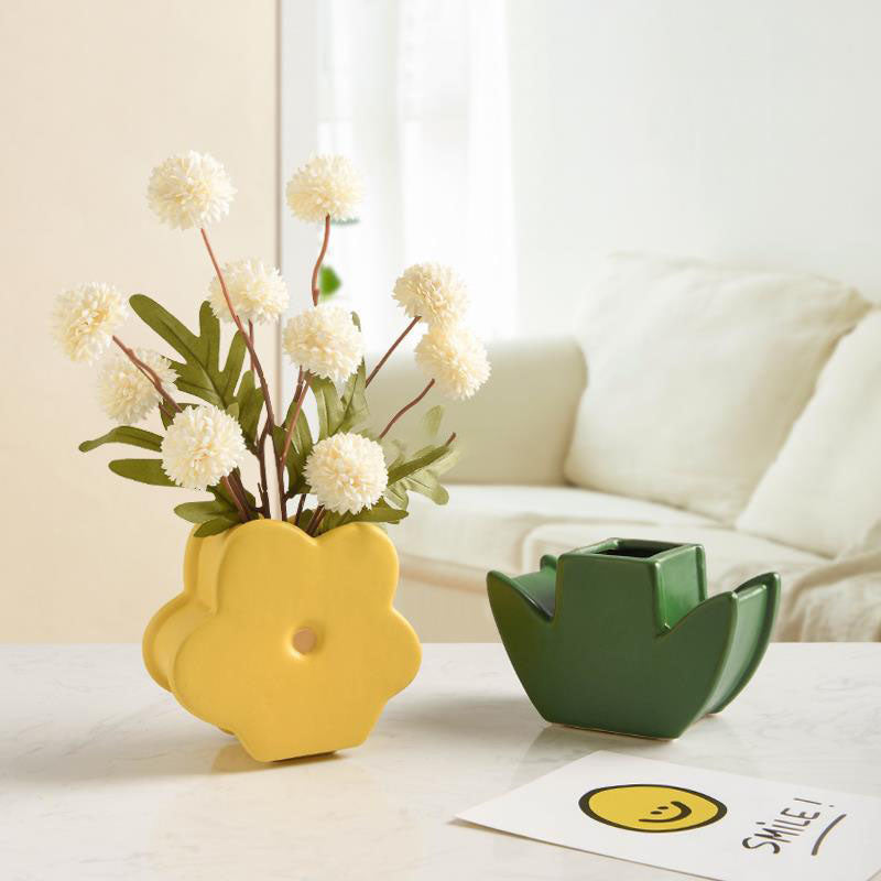 Ins Style Cute Flower Ceramic Vase Arrangement Living Room Flower Arrangement Creative Dining Table Floral Decoration Bouquet Flower Vessel