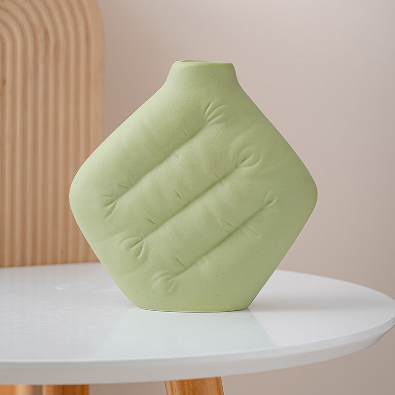 Holding Pillow Vase Ceramic Ornament Vase Ceramic Premium Sense Crafts Home Decoration Factory Direct Sale