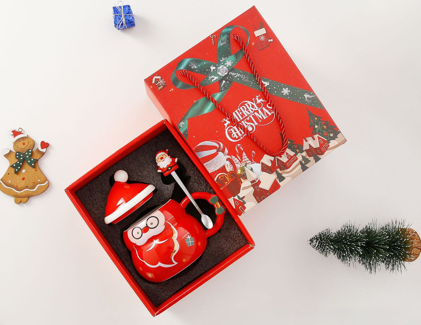 Creative Christmas Ceramic Mug with Lid and SpoonNew cross-border cartoon Father Christmas Mug Gift Mug Gift Set