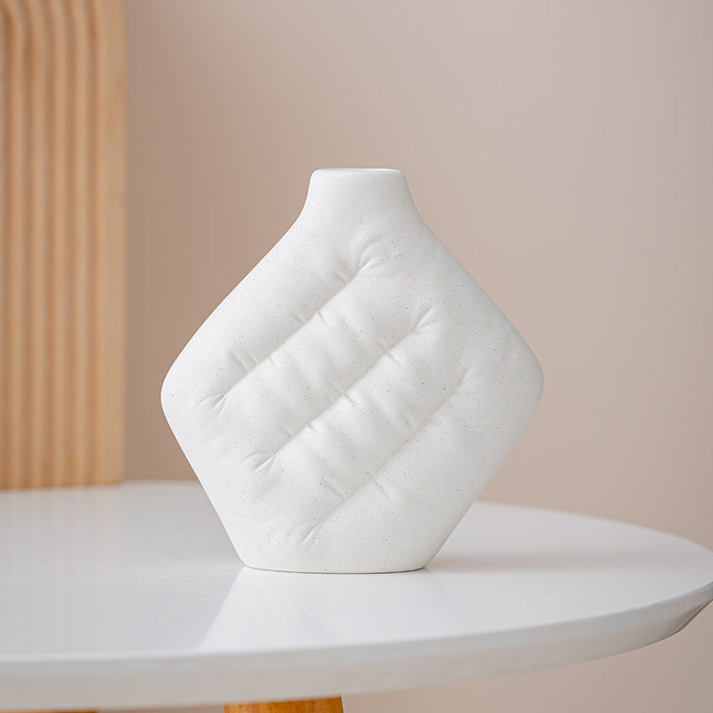 Holding Pillow Vase Ceramic Ornament Vase Ceramic Premium Sense Crafts Home Decoration Factory Direct Sale