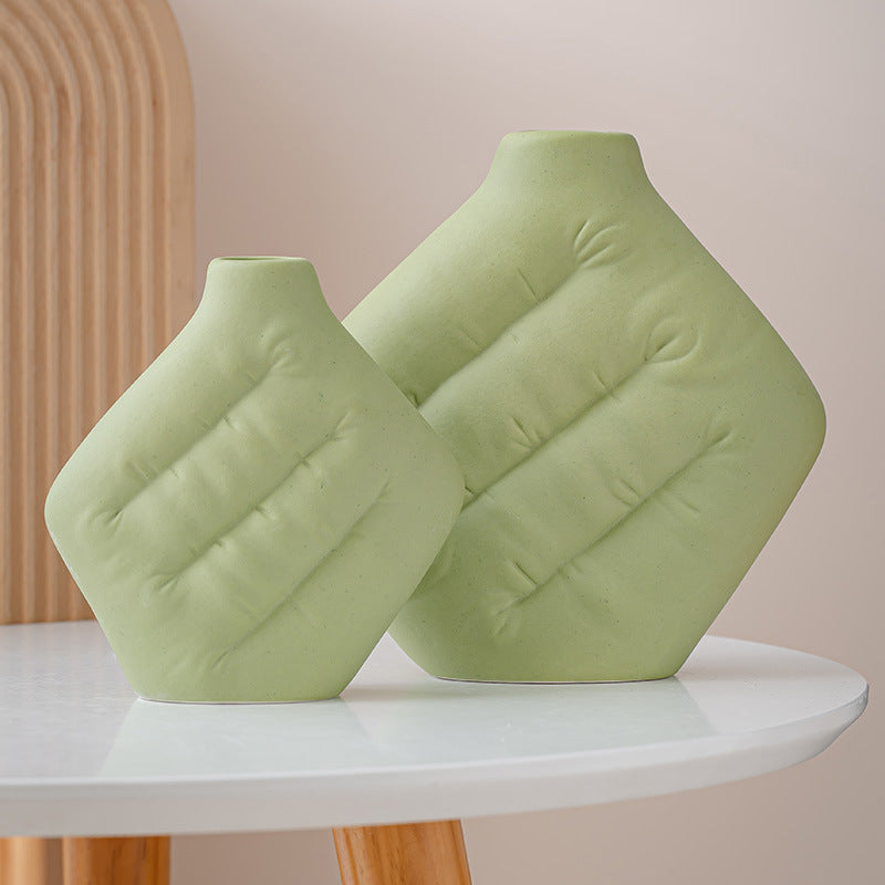 Holding Pillow Vase Ceramic Ornament Vase Ceramic Premium Sense Crafts Home Decoration Factory Direct Sale