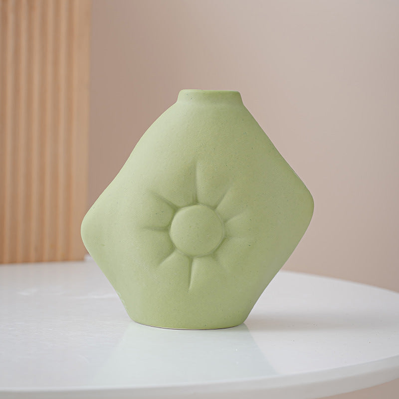 Holding Pillow Vase Ceramic Ornament Vase Ceramic Premium Sense Crafts Home Decoration Factory Direct Sale