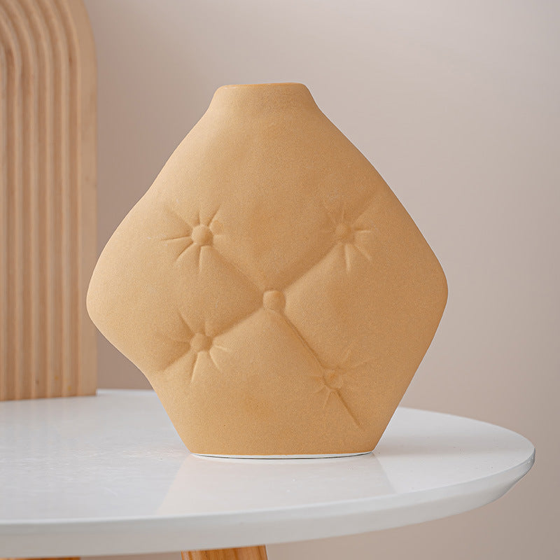 Holding Pillow Vase Ceramic Ornament Vase Ceramic Premium Sense Crafts Home Decoration Factory Direct Sale