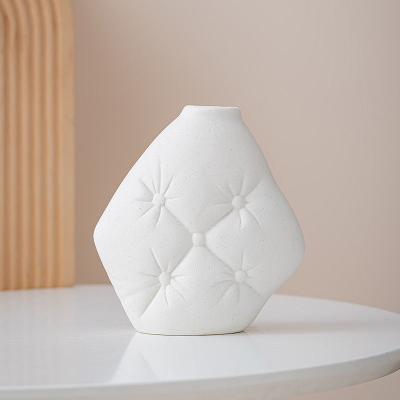 Holding Pillow Vase Ceramic Ornament Vase Ceramic Premium Sense Crafts Home Decoration Factory Direct Sale