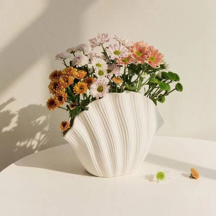 Vase Ceramic Flower Arrangement Premium Creative Vase Medieval Ins Style High-value Shell Ceramic Vase Ornament