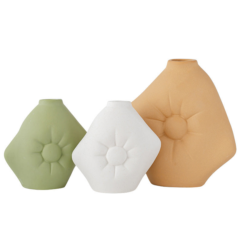 Holding Pillow Vase Ceramic Ornament Vase Ceramic Premium Sense Crafts Home Decoration Factory Direct Sale