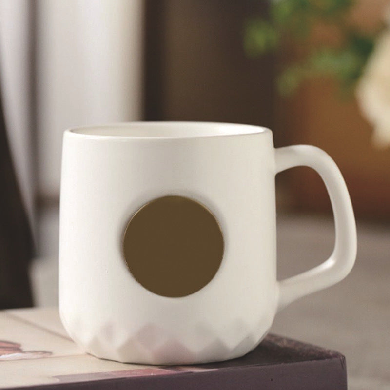 Vintage Embossed Copper Plaque Mug School Cultural and Creative Copper Medallion Ceramic Mug Business Gifts Coffee Mug Can Be Engraved