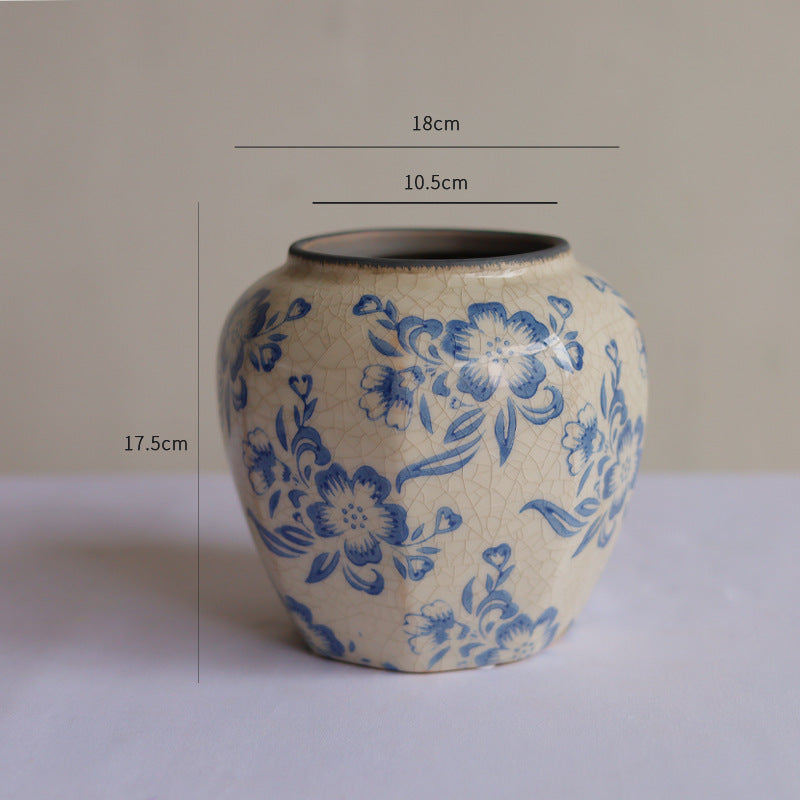 Chinese Style Ceramic Flower Vase Home Blue and White Porcelain Vase Ceramic Vase For Hotel Home Office Decor Unique Design Oriental Blue and White Floral Vases For Ornaments Home Garden
